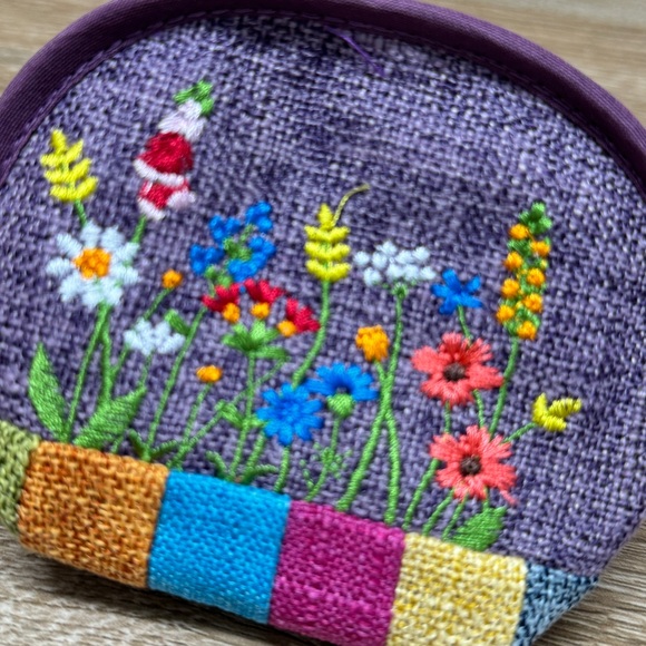 Embroidered flower Zip Bag Craft Cloth Small Bag Women | 2 Cute Coin Purses - Picture 4 of 9